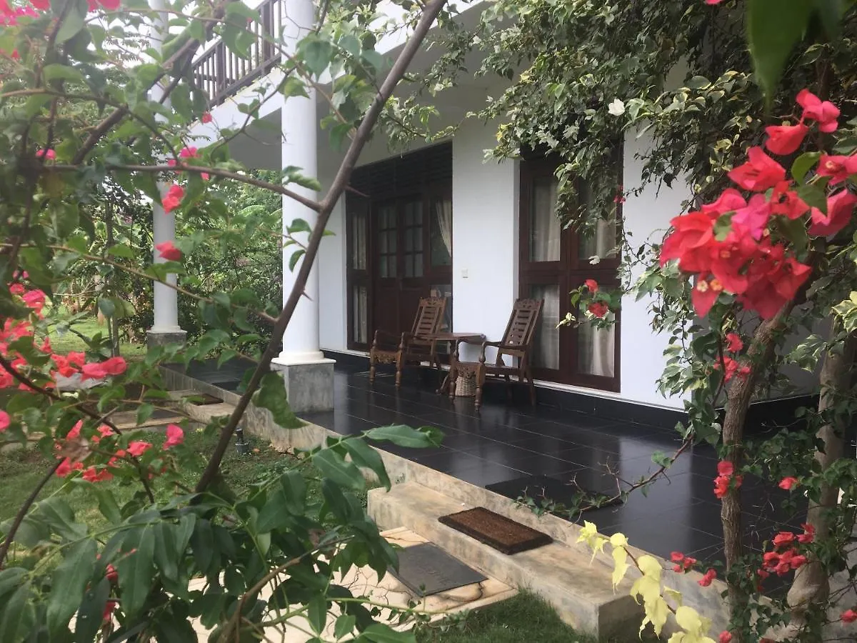 Gasthuis Goddess Garden Sigiriya Hotel