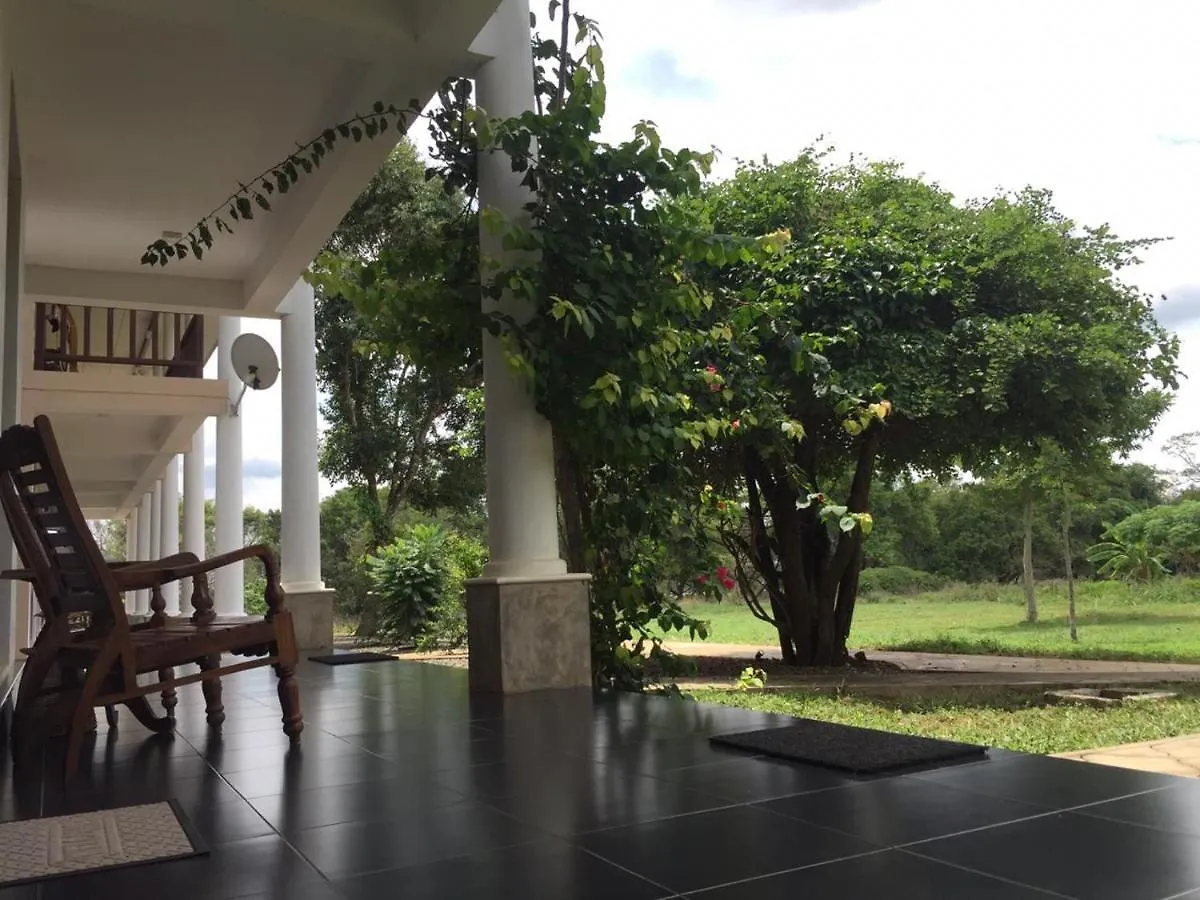 Gasthuis Goddess Garden Sigiriya Hotel